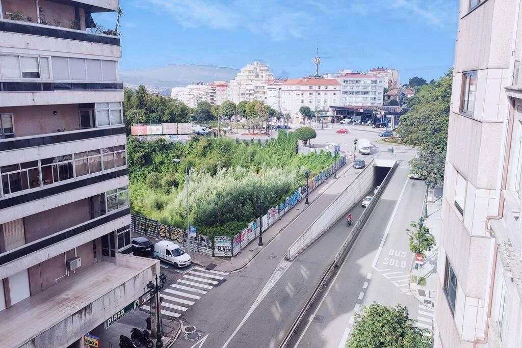 Estudio Centrico, A Pocos Metros Plaza De Espana. Vigo Esterno foto